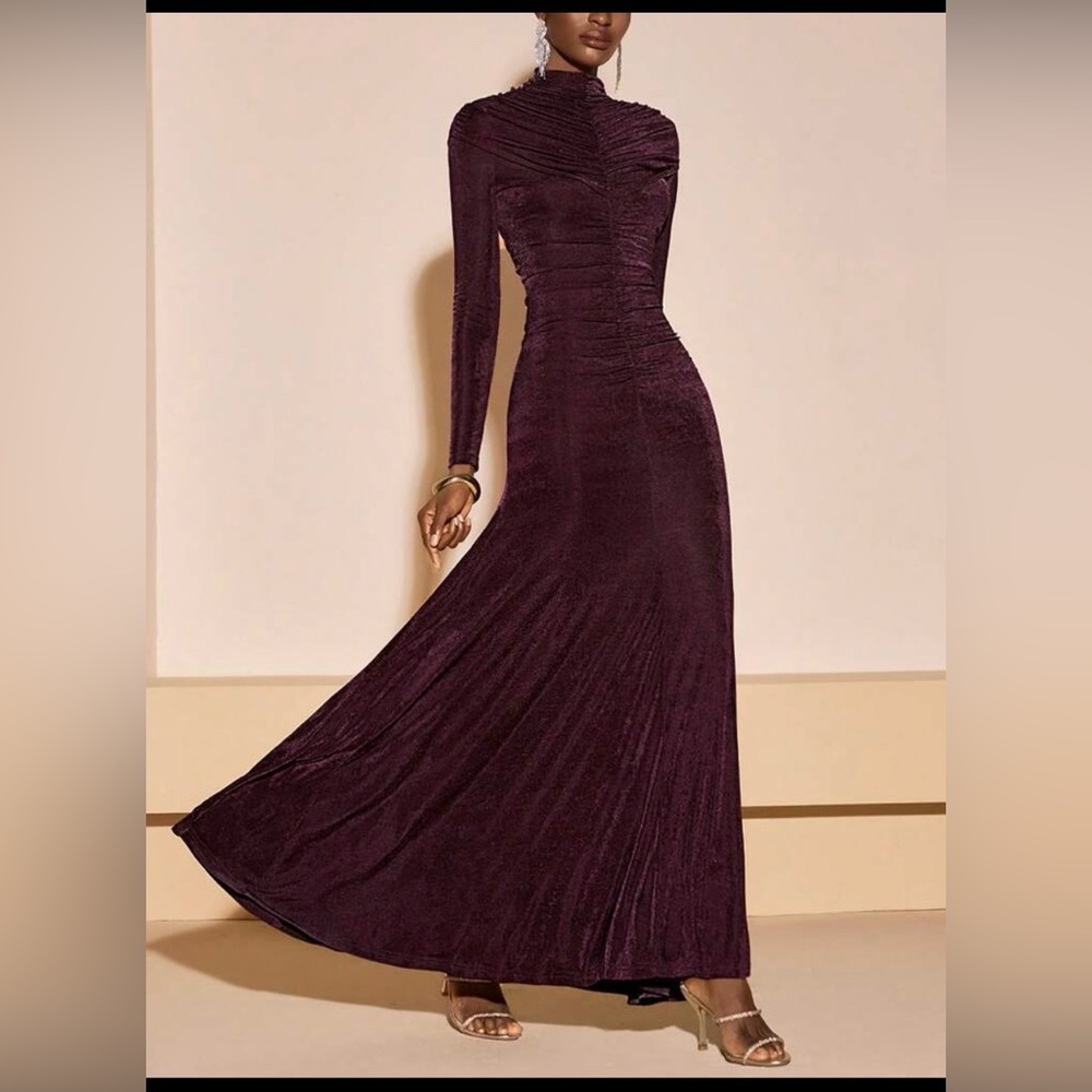 Elegant Plum Long Sleeve Dress